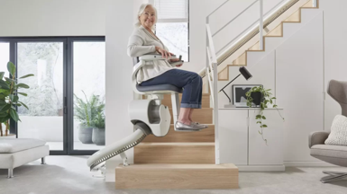AccessBDD Flow X curved stair lift